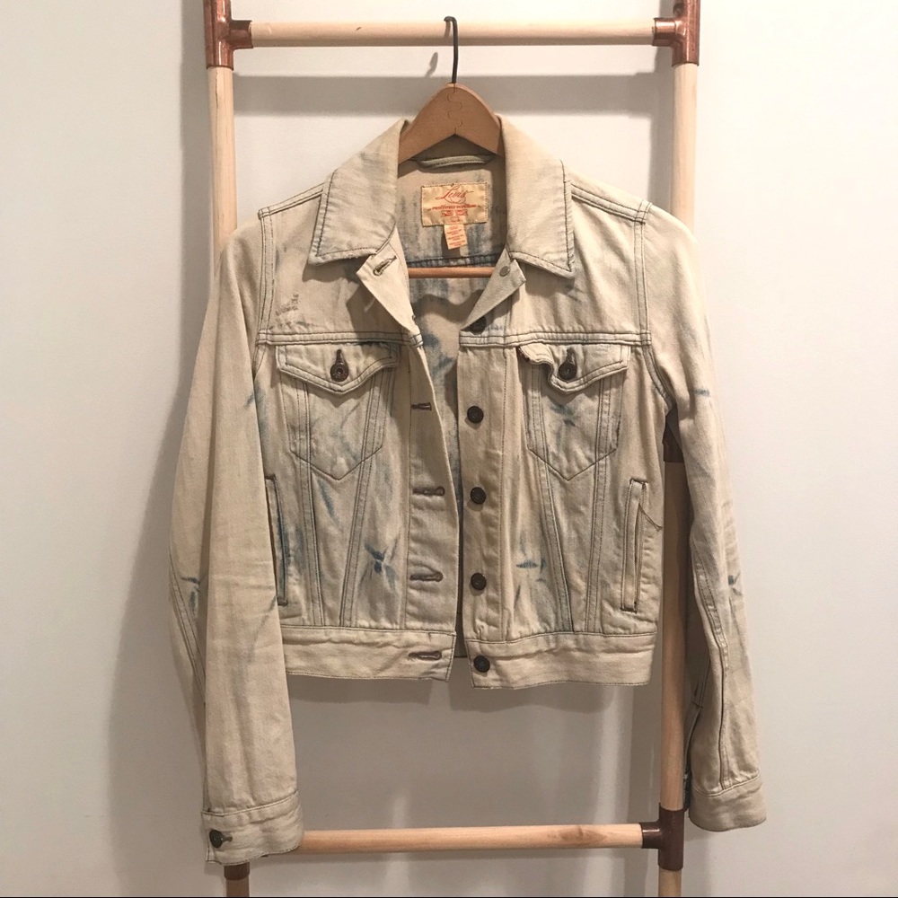 Levi’s Distressed/Shrunken Denim Jacket